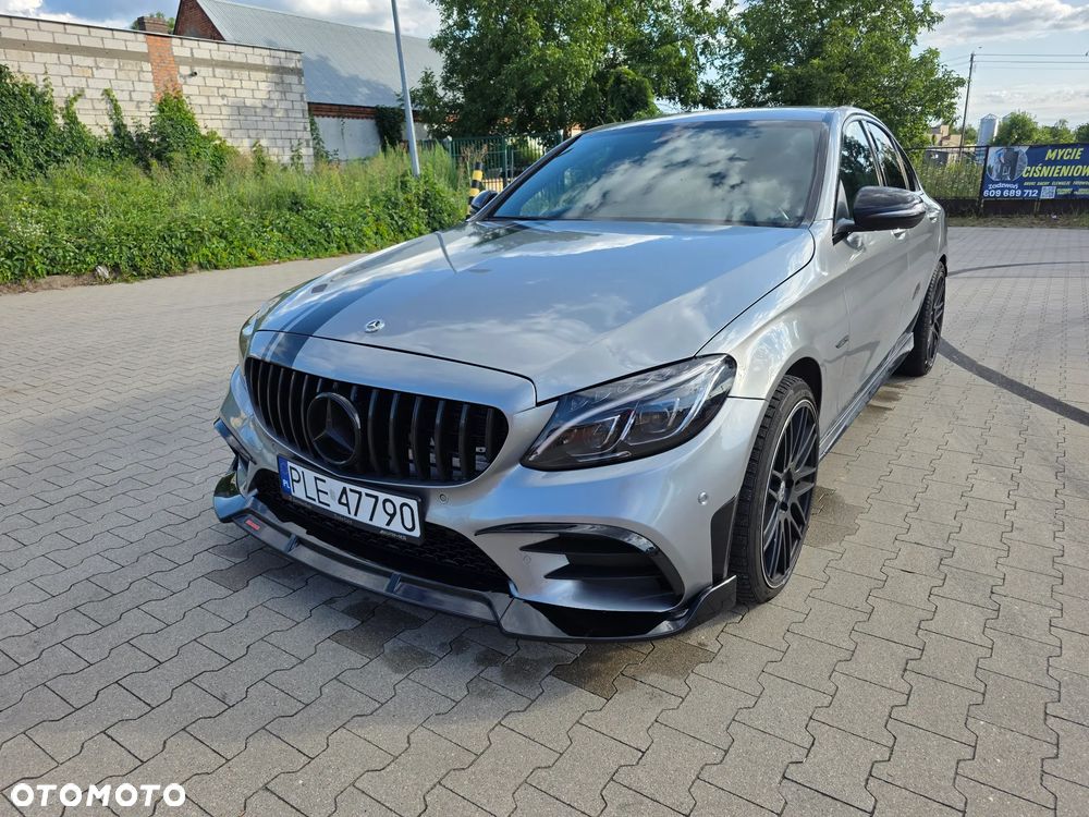 Mercedes-Benz Klasa C 200 7G-TRONIC AMG Line - 4