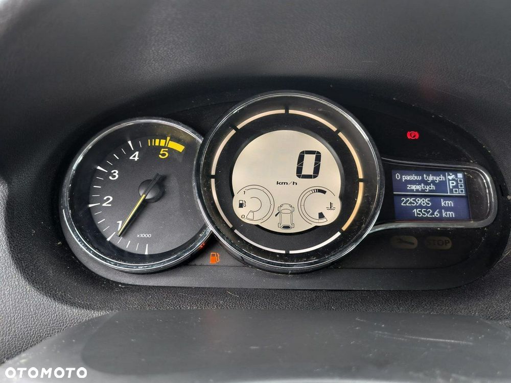 Renault Megane - 24