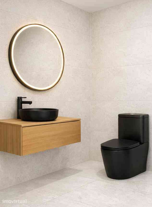 Apartamento T2 com 2 casas de banho e varanda - Grande imagem: 2/3