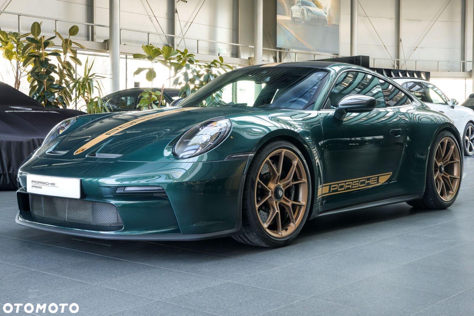 Porsche 911 GT3 Touring PDK - 1