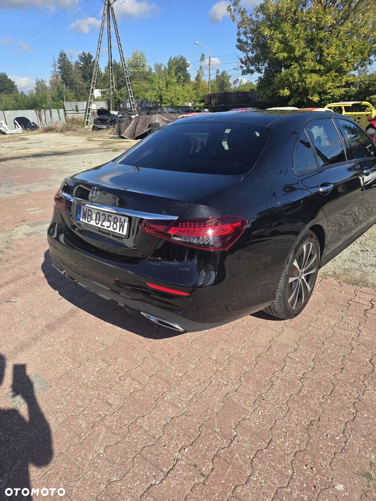 Mercedes-Benz Klasa E 220 d AMG - 3