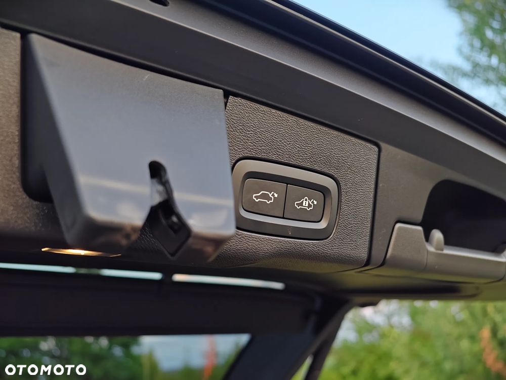 Volvo XC 60 B5 B Geartronic RDesign - 38