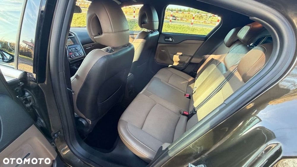 Citroën DS4 2.0 HDi SportChic - 17
