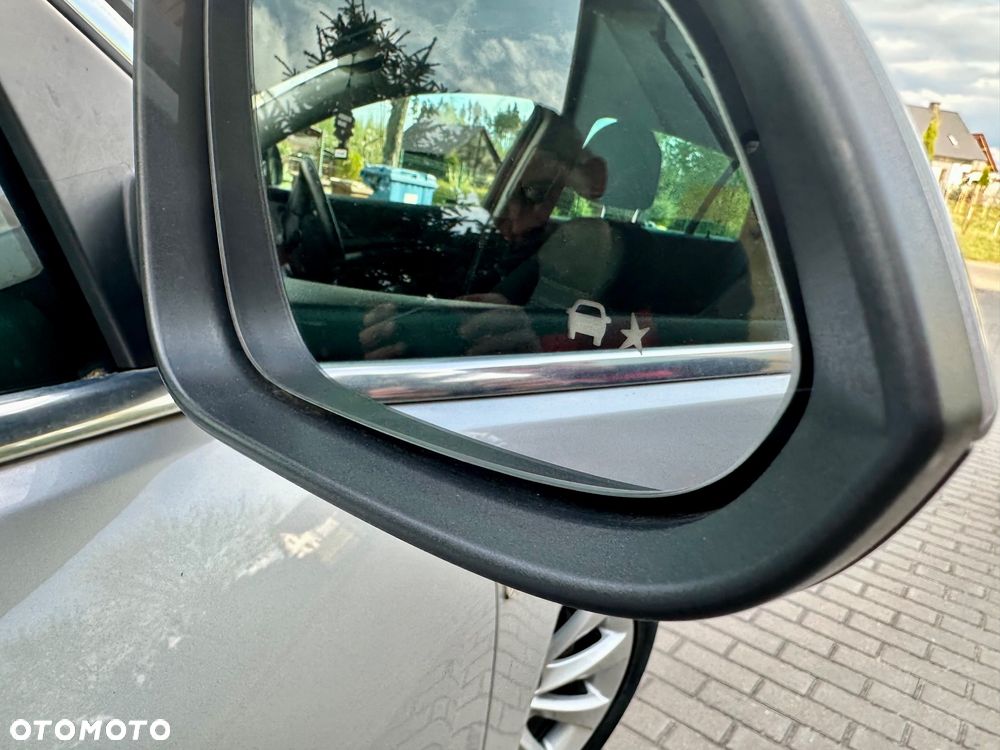 Opel Insignia 2.0 CDTI automatik Business Edition - 19