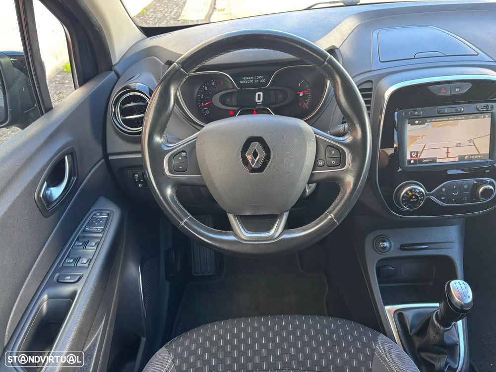 Renault Captur 1.5 dCi Exclusive - 23