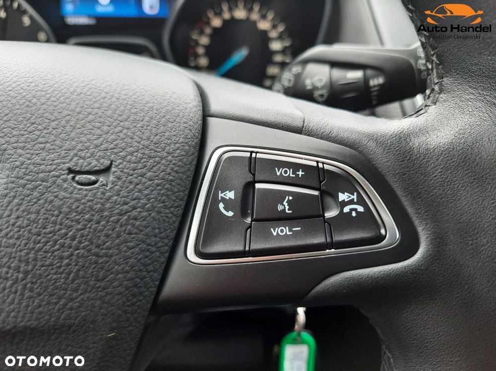 Ford Focus Turnier 1.5 EcoBoost Start-Stopp-System TITANIUM - 30