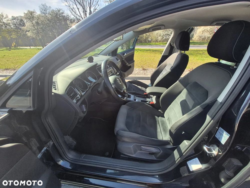 Volkswagen Golf 1.4 TSI BMT Highline DSG - 16