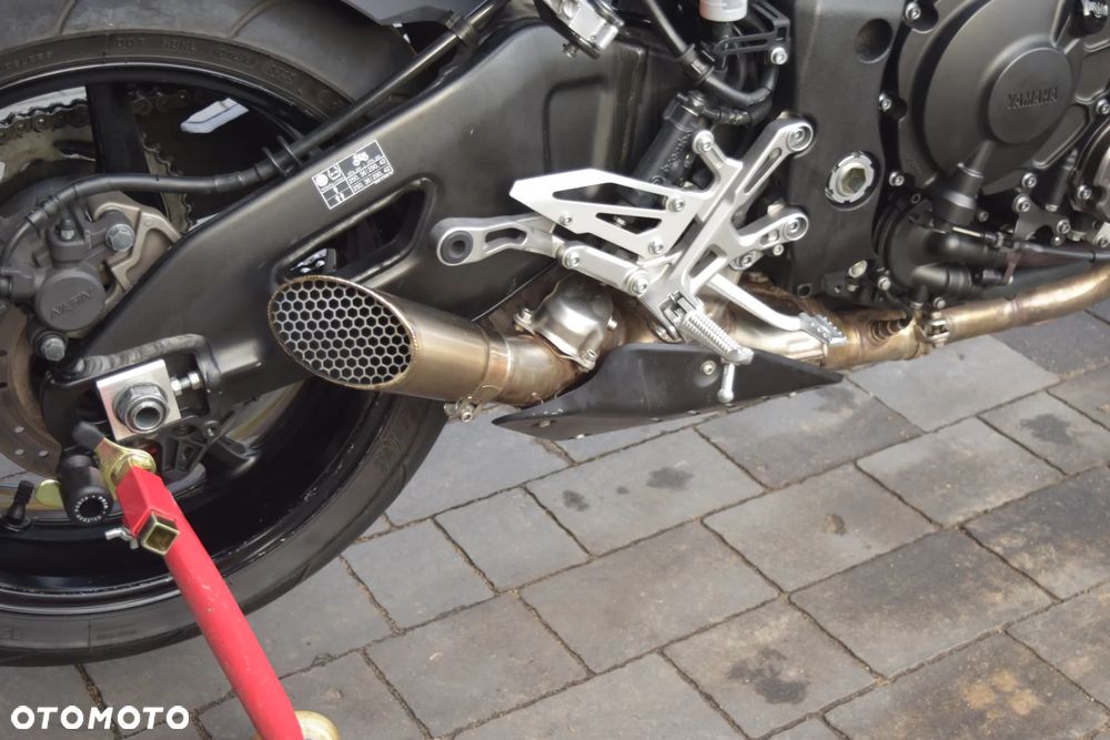 Yamaha MT - 21