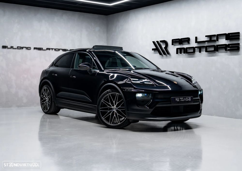 Porsche Macan Electric 4 - 2