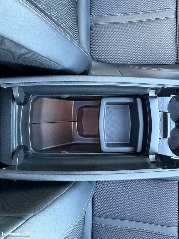 Peugeot 3008 1.5 BlueHDi GT Line Baixo Consumo EAT8 - 22