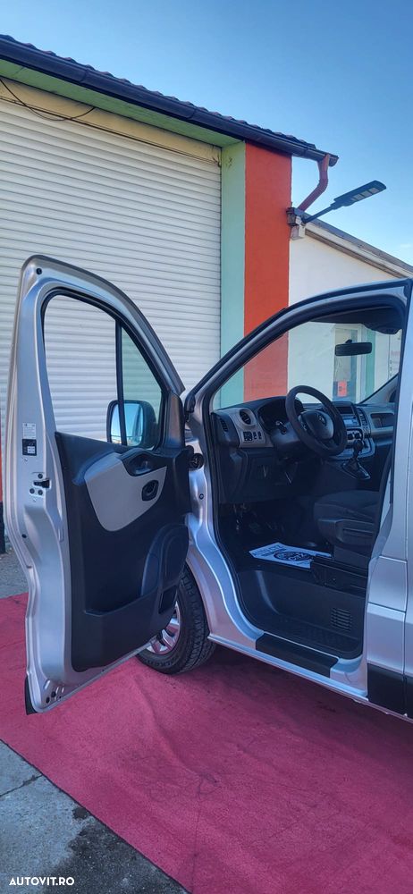 Renault Trafic ENERGY Start & Stop Combi L1H1 Expression - 18