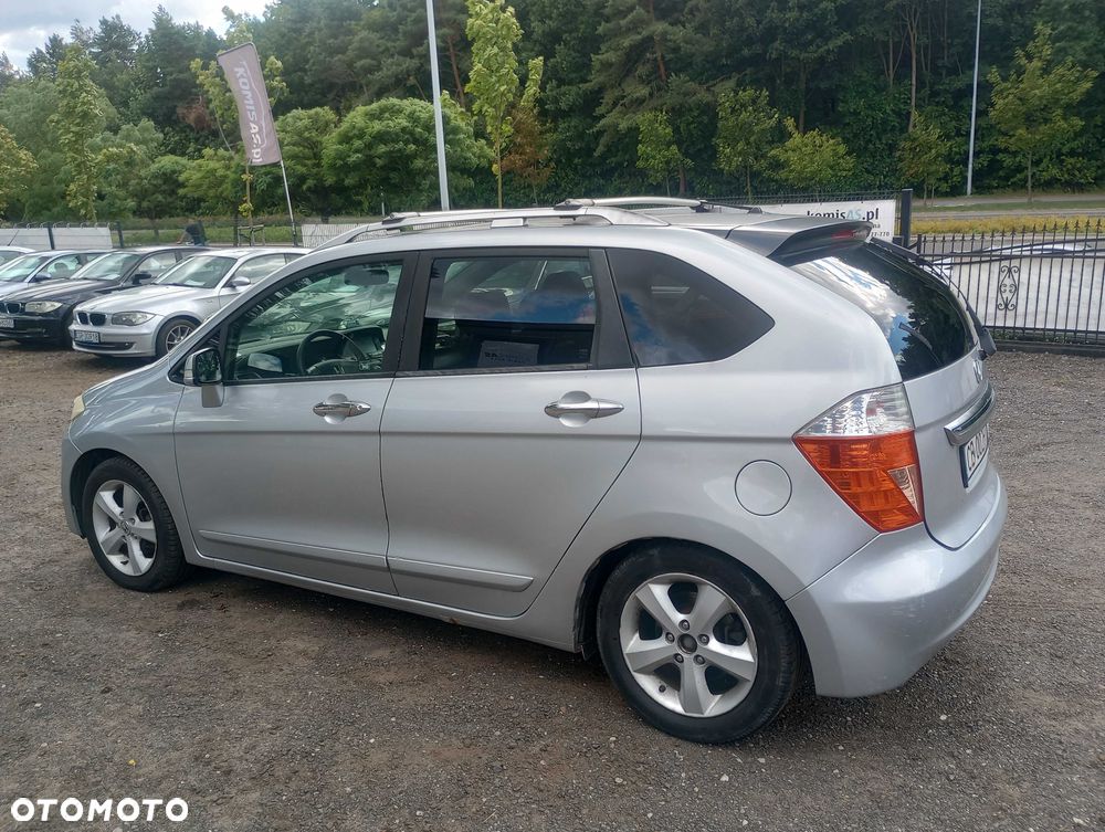 Honda FR-V - 6