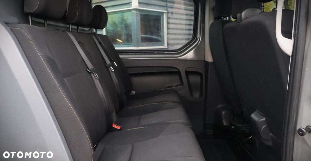 Renault Trafic - 15