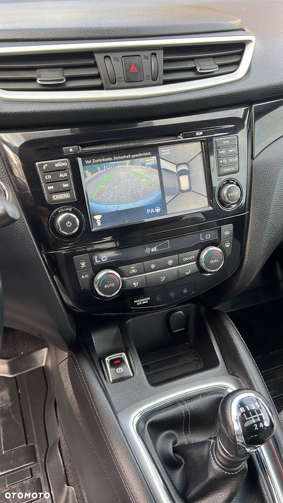 Nissan Qashqai 1.6 dCi 4 x 4 DPF tekna - 5