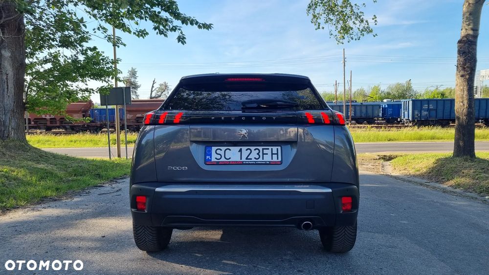 Peugeot 2008 1.5 BlueHDi Allure S&S EAT8 - 6