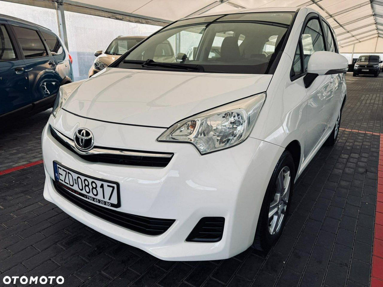 Toyota Verso S - 4