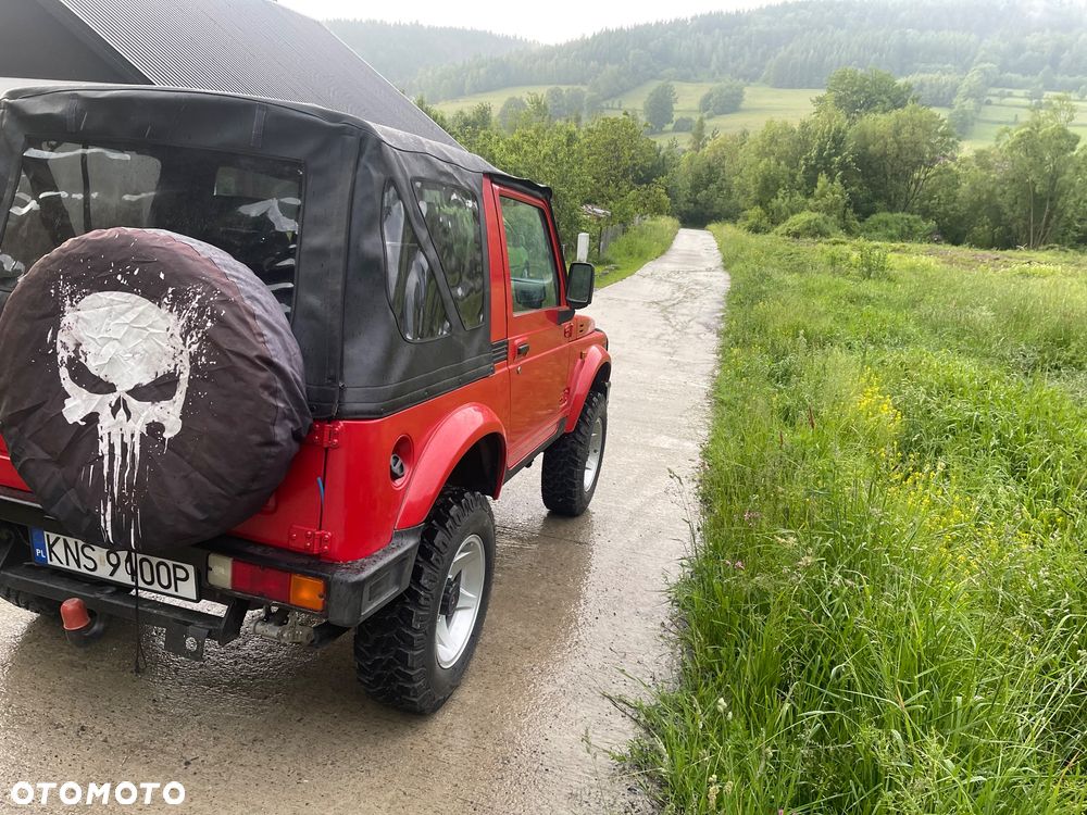 Suzuki Samurai - 3