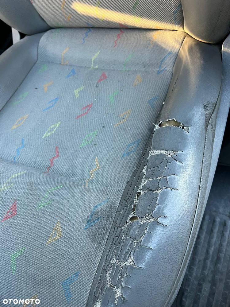 Volkswagen Caravelle TDI L1 - 4