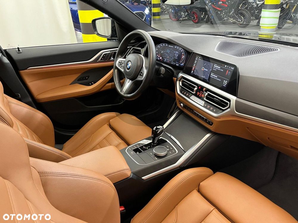 BMW Seria 4 M440i xDrive mHEV sport - 39