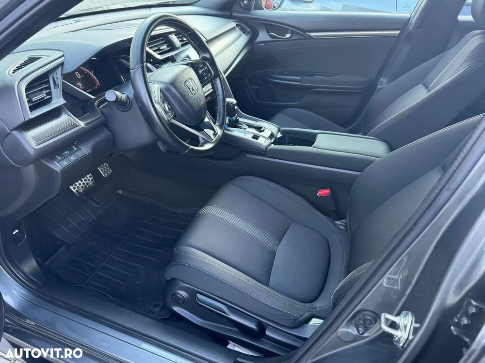 Honda Civic 1.5 VTEC Turbo CVT Sport Plus - 21