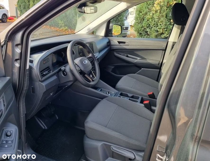 Ford Transit Connect - 10