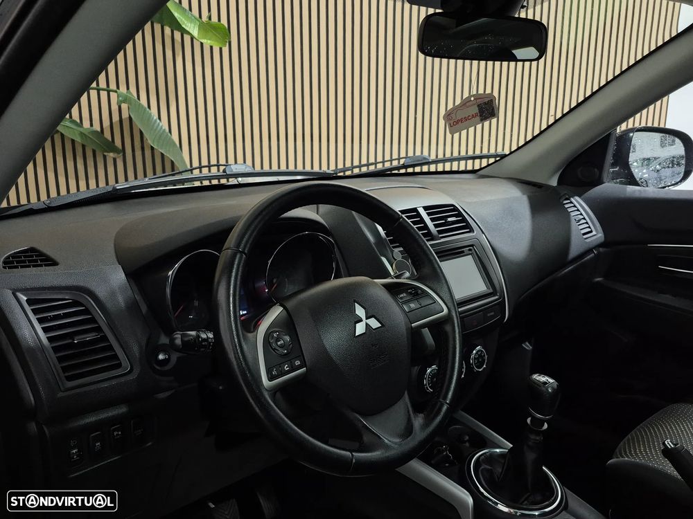 Mitsubishi ASX 1.8 DI-D Instyle - 19