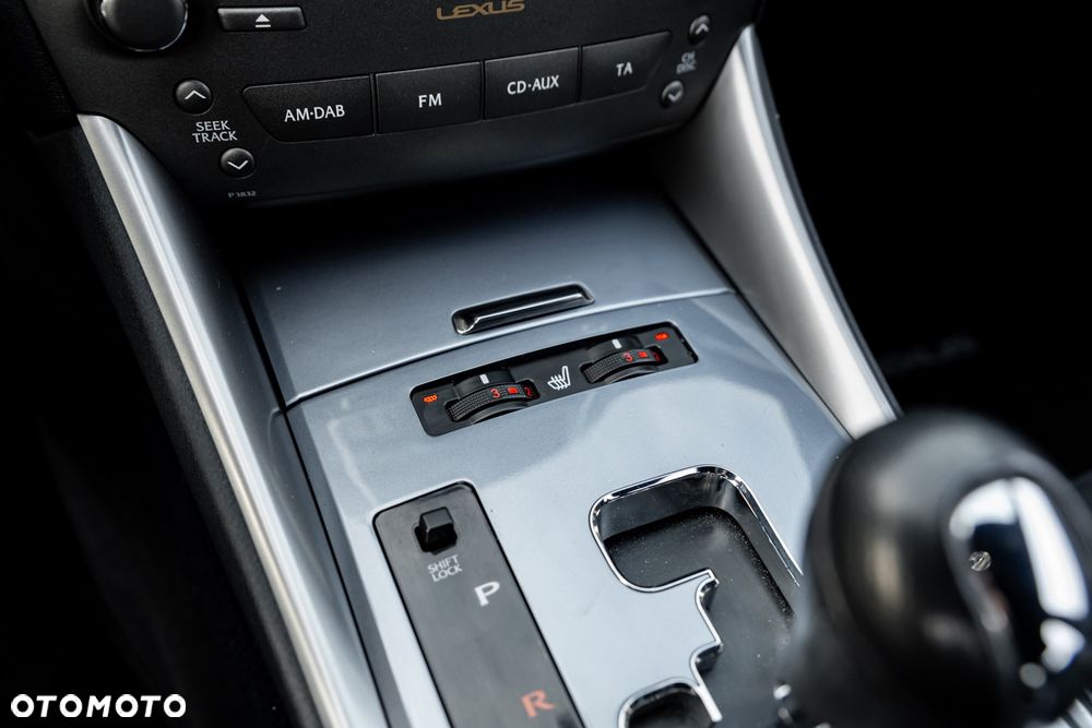 Lexus IS 250 F-Sport - 39