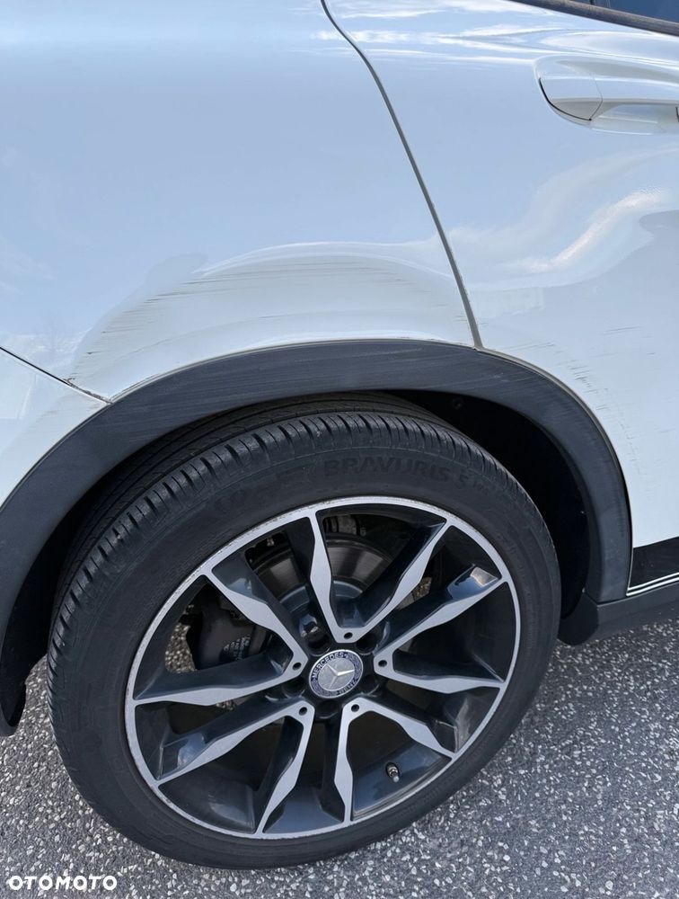 Mercedes-Benz GLA 250 4-Matic - 17