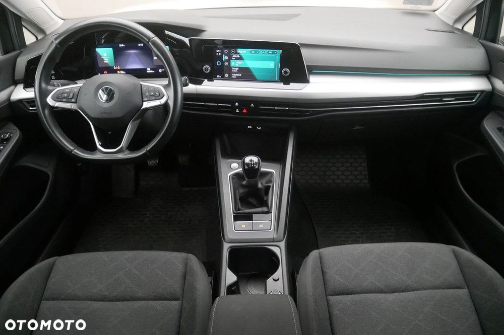 Volkswagen Golf Variant - 8