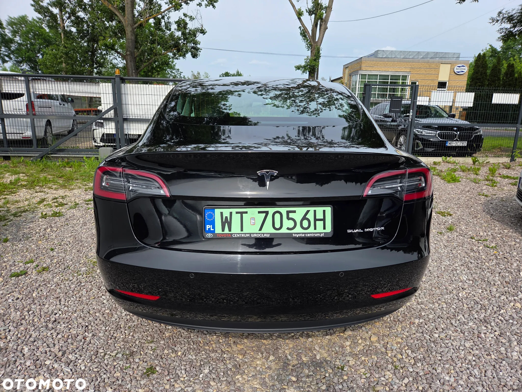 Tesla Model 3 Long Range AWD - 5