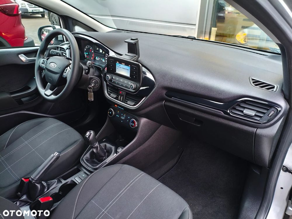 Ford Fiesta 1.1 Trend - 5