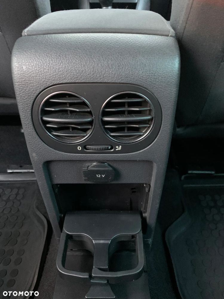 Volkswagen Golf Plus 1.9 TDI Comfortline - 19