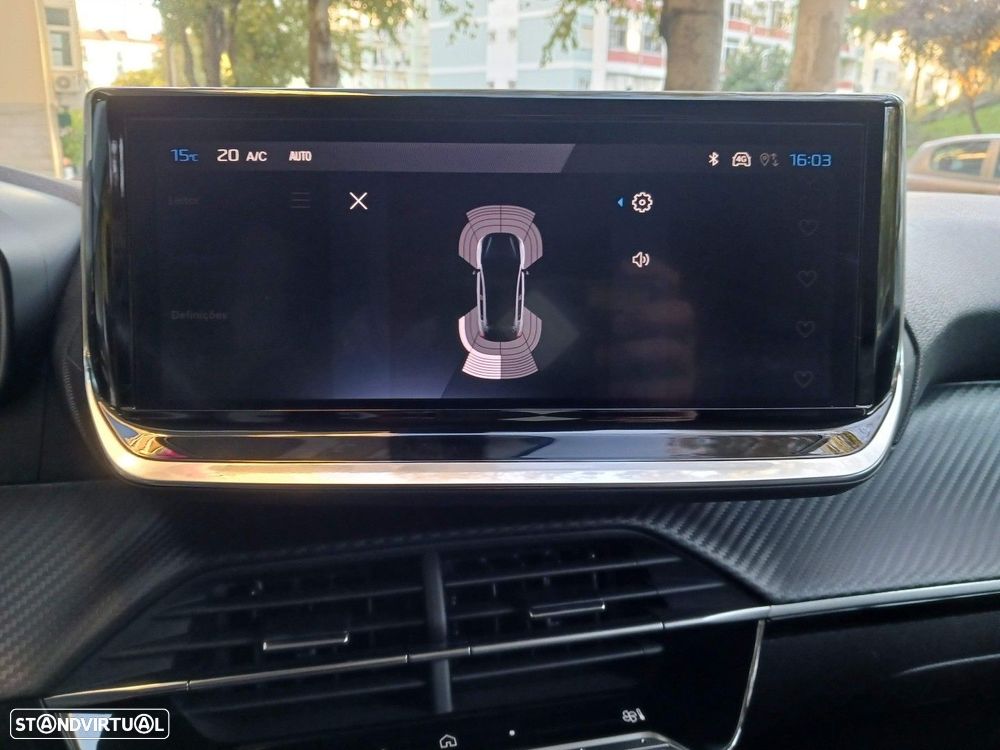 Peugeot 208 1.2 Hybrid Allure e-DCS6 - 20