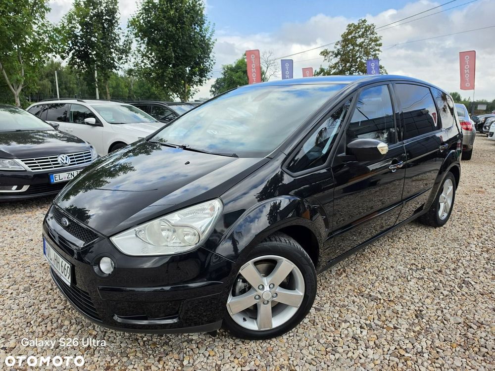 Ford S-Max - 16