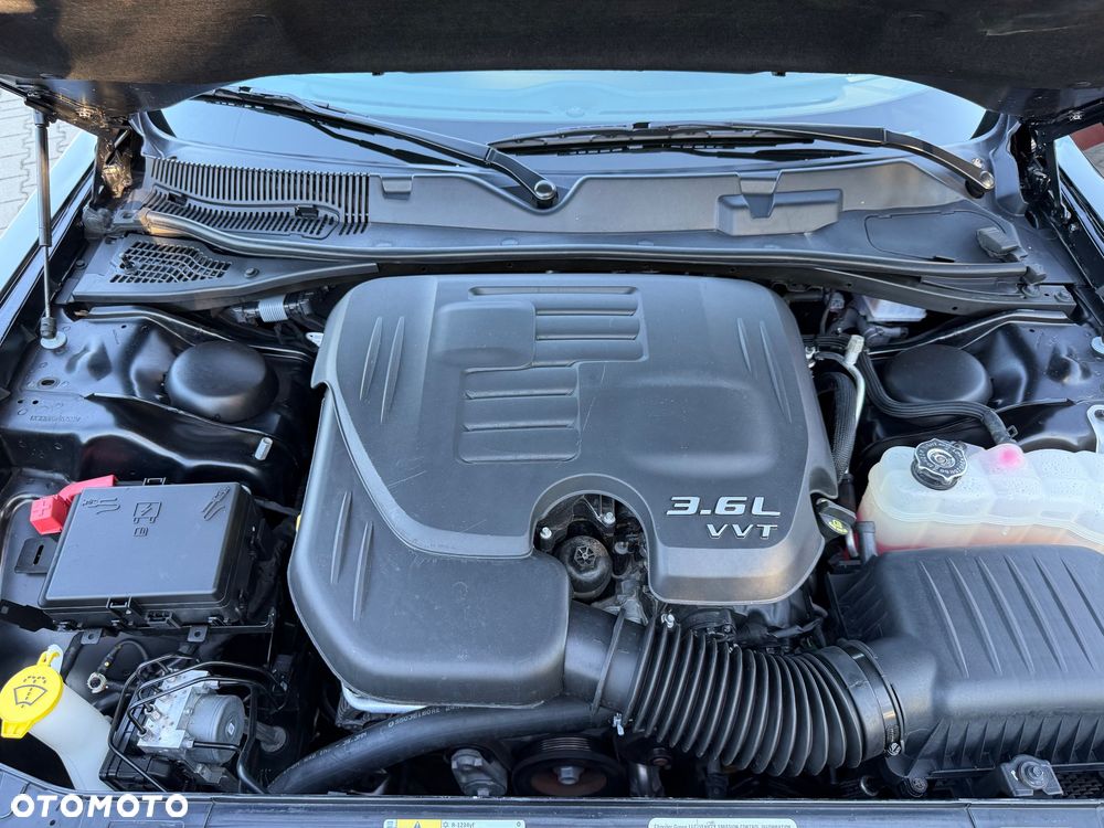 Dodge Challenger 3.6 GT Plus AWD - 12