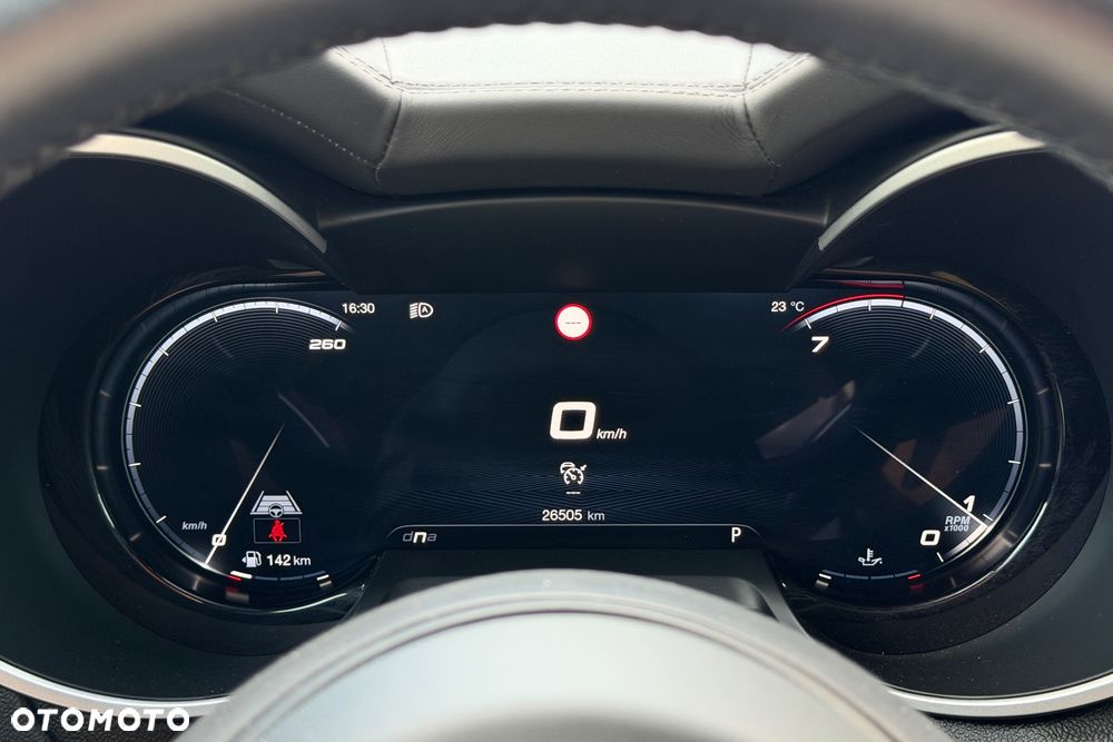 Alfa Romeo Stelvio 2.0 Turbo Veloce Q4 - 11