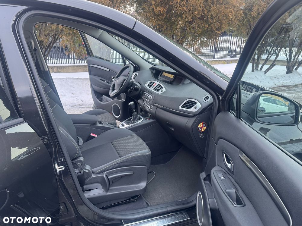 Renault Grand Scenic TCe 130 Bose Edition - 8