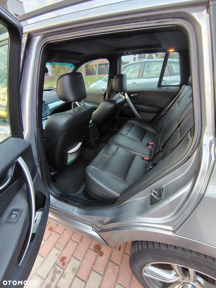 BMW X3 3.0sd - 9