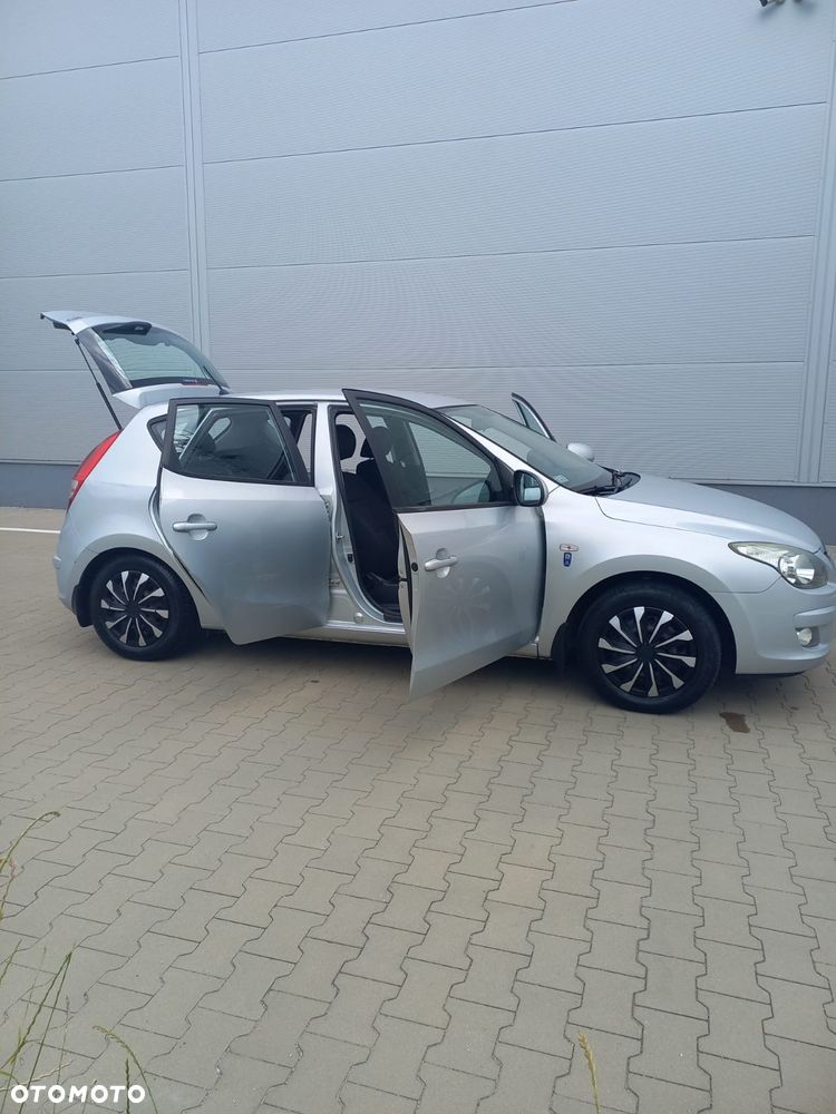 Hyundai i30 - 16