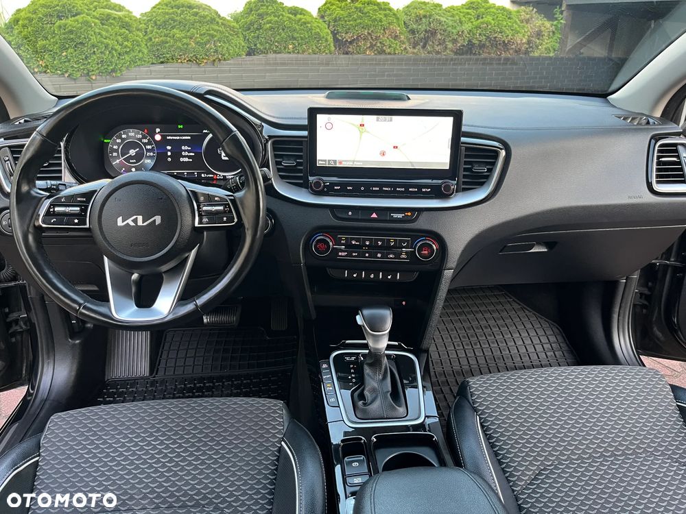 Kia Ceed 1.6 GDI PHEV Business Line DCT - 11