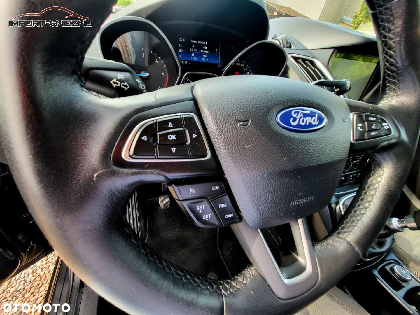 Ford Grand C-MAX - 17