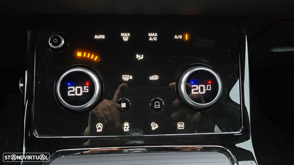 Land Rover Range Rover Evoque - 41