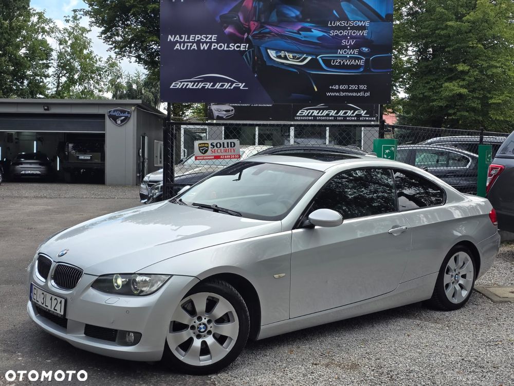BMW Seria 3 325i - 3