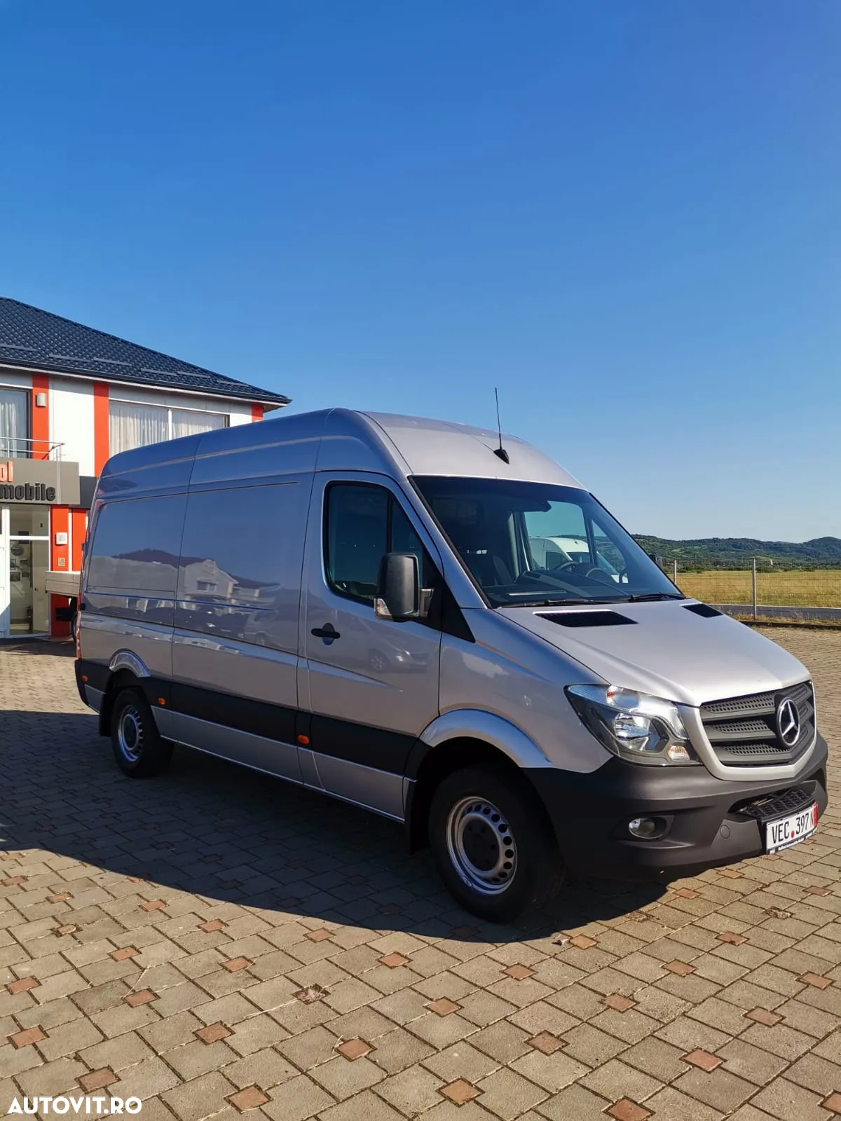 Mercedes-Benz Sprinter 316 CDI An Model 2018Cutie Automată Climă Navigație Mare Pilot automat Încălzire scaun șofer Comenzi volan Scaun pernă aer Cârlig - 2
