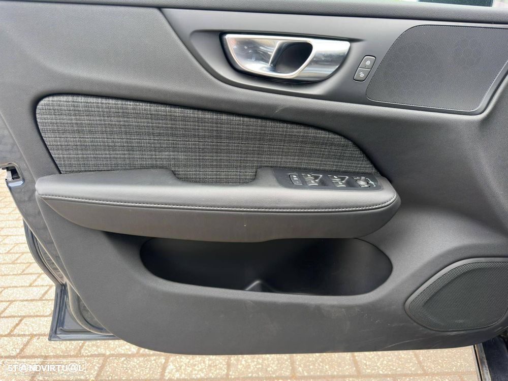 Volvo V60 2.0 T6 AWD TE Core - 6