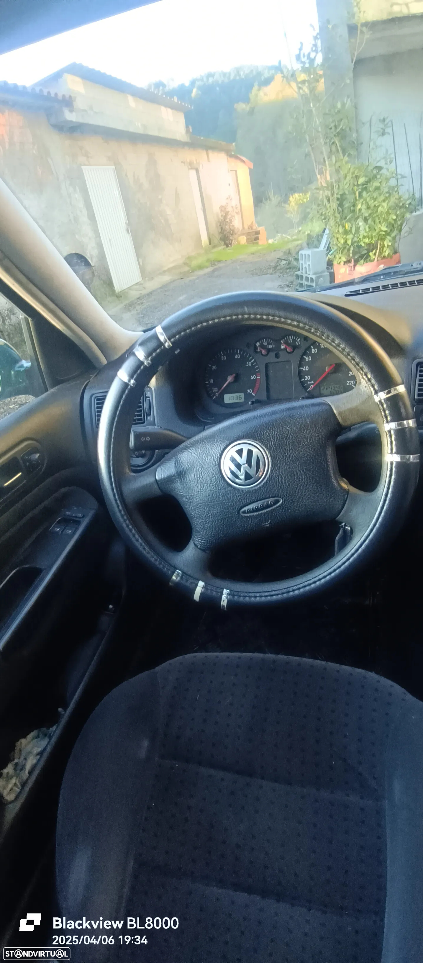 VW Golf 1.4i Confortline - 6