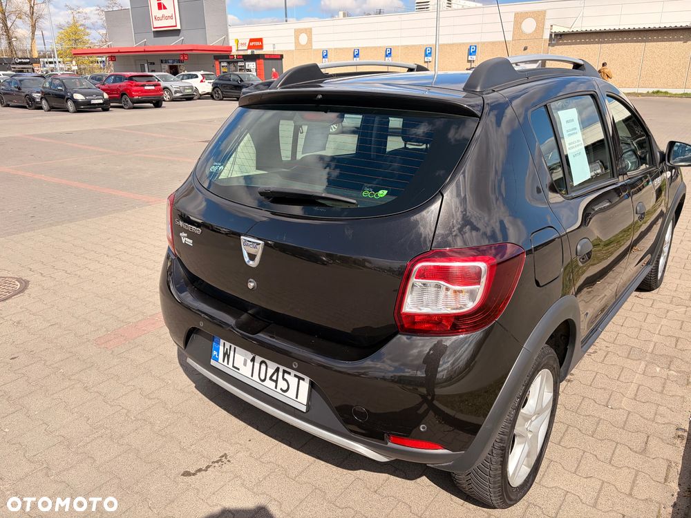 Dacia Sandero 0.9 TCe Laureate - 4