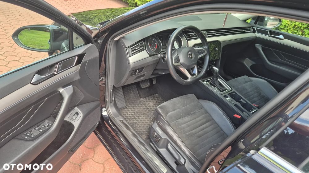 Volkswagen Passat 2.0 TDI Elegance DSG - 7