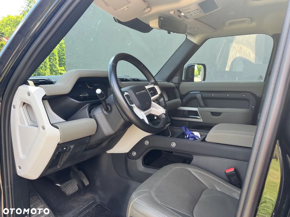Land Rover Defender 3.0 P400 mHEV XS Edition - 7