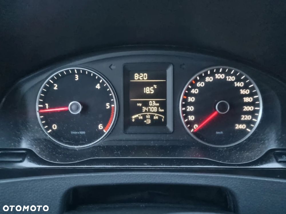 Volkswagen Transporter - 27